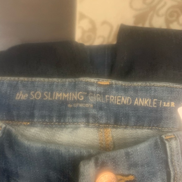 Chico’s So Slimming Ankle Jeans - Picture 5 of 7